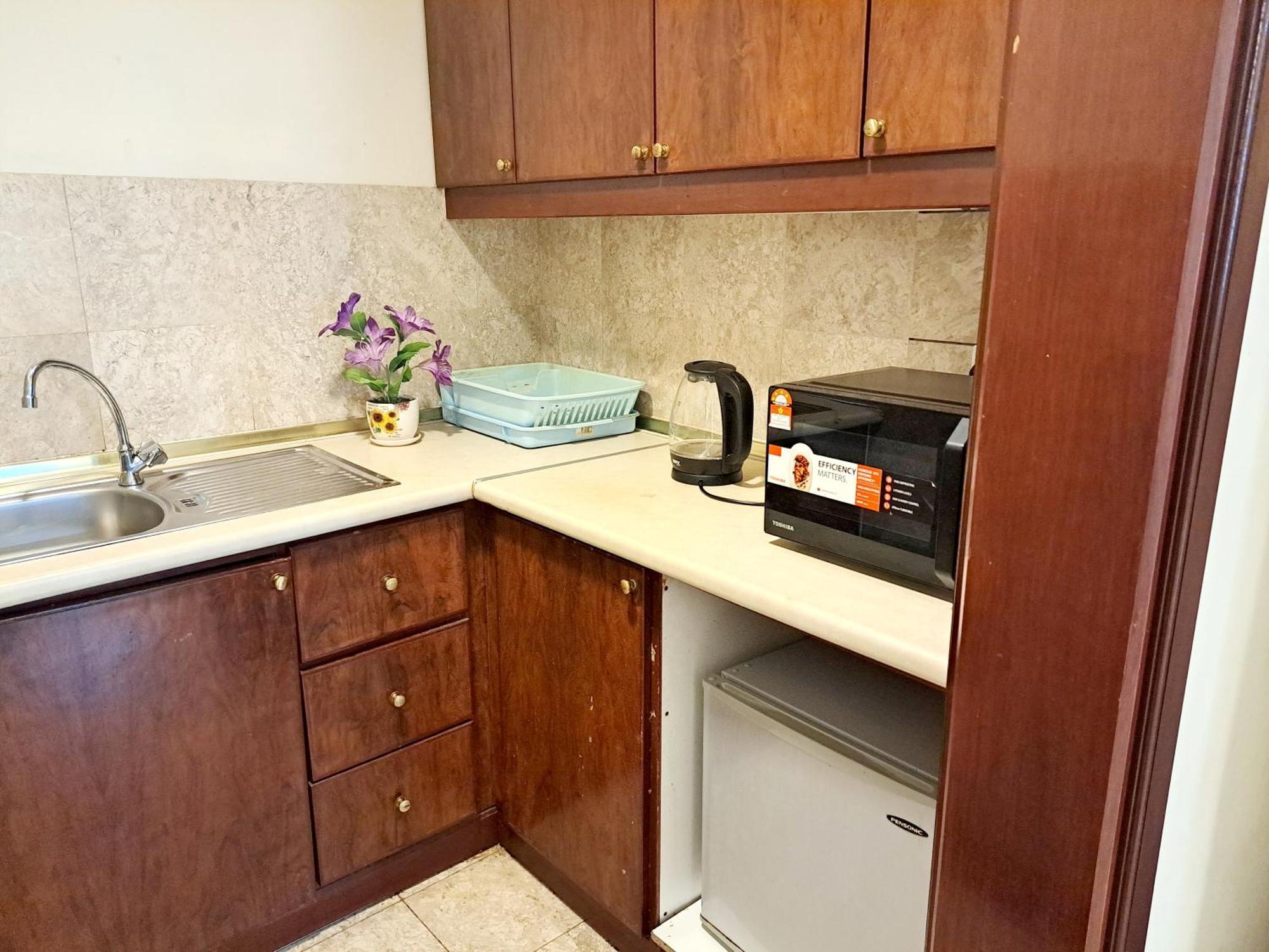 East Service Times Square Kl Apartment