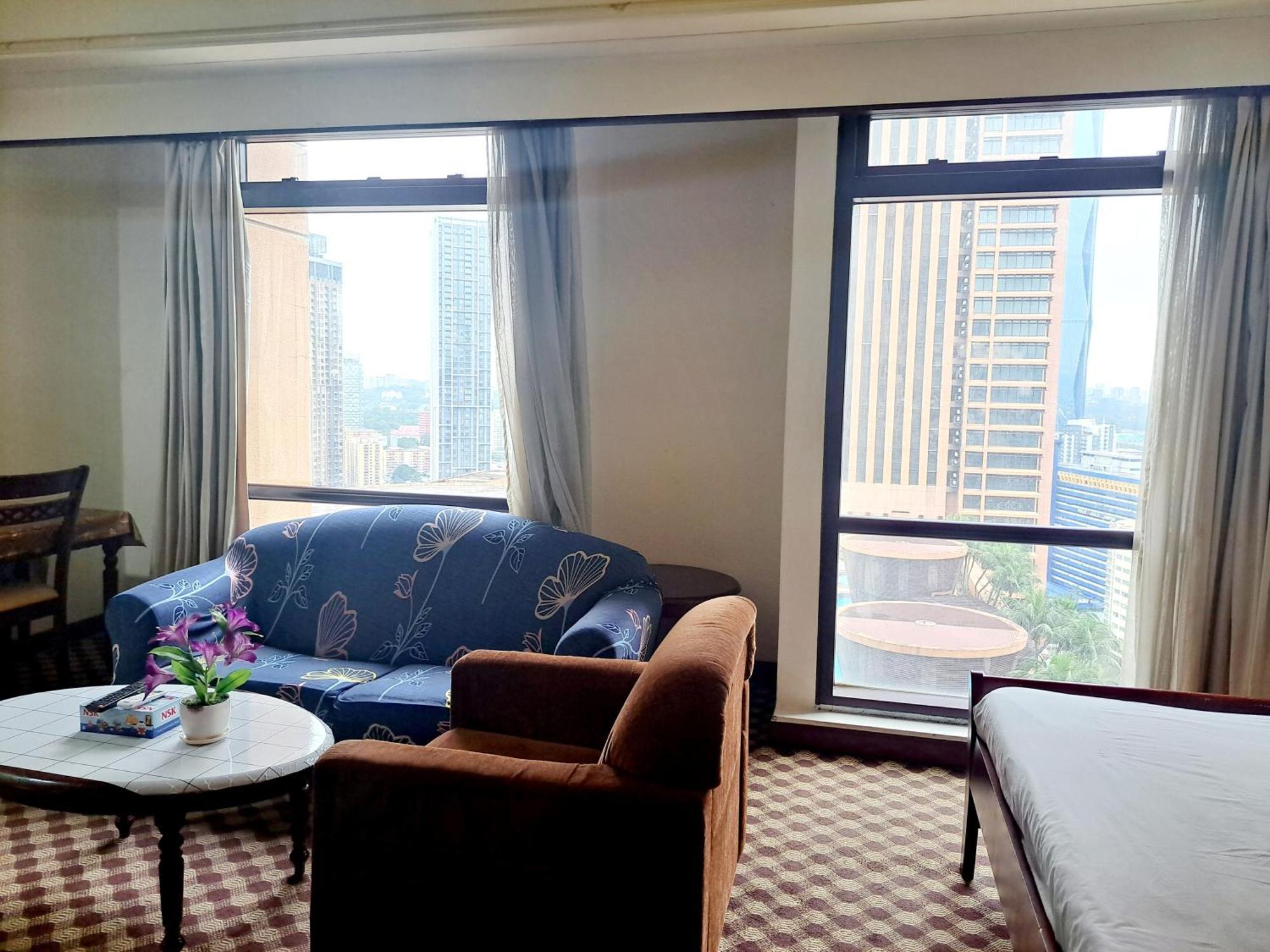East Service Times Square Kl Apartment
