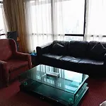 East Service Apartment Times Square Kl