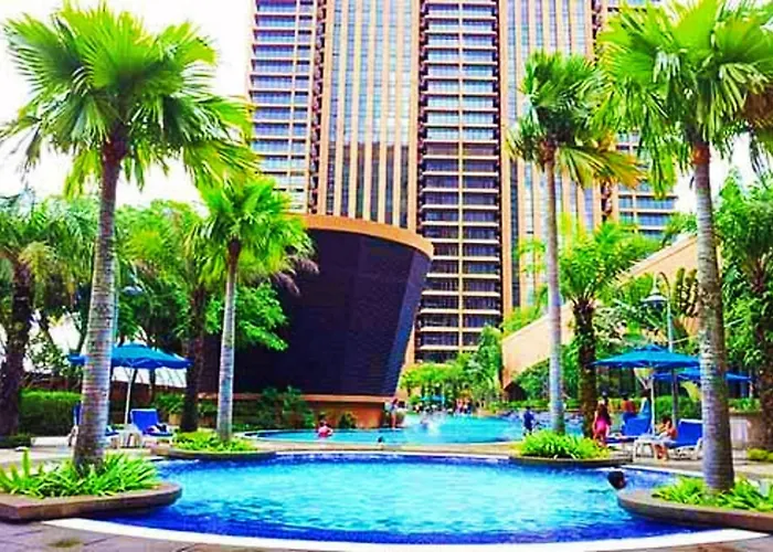 East Service Apartment Times Square Kl